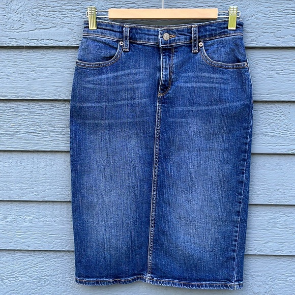 Banana Republic Denim Pencil Skirt - Picture 2 of 11